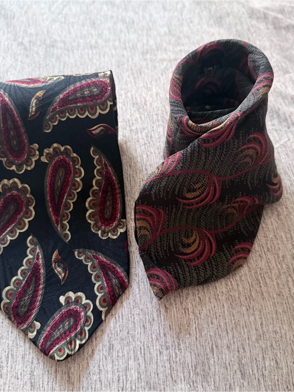 Men's Paisley Silk Tie - Black with Burgundy and Gold Accents